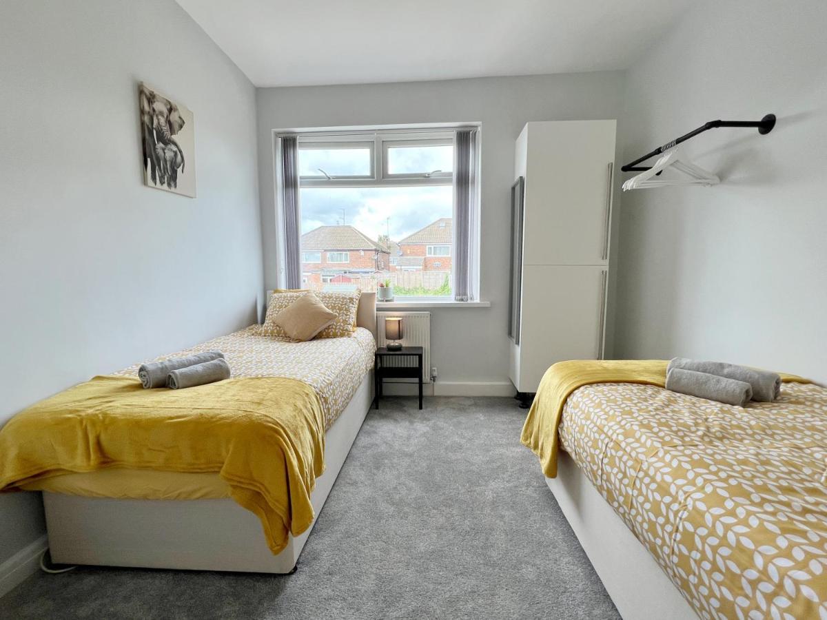 Cheerful 3 Bedroom Home With Netflix And Wi-Fi Middleton  Exterior photo