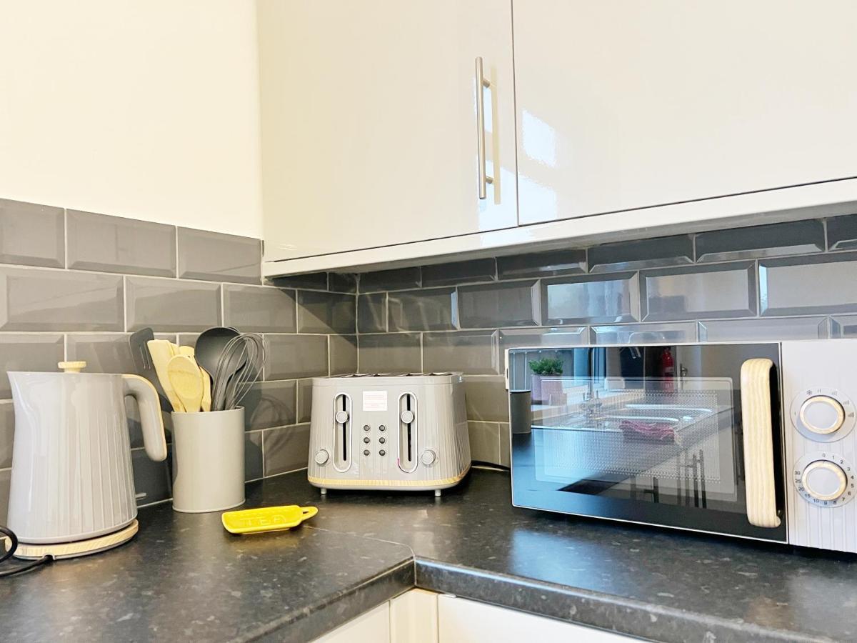 Cheerful 3 Bedroom Home With Netflix And Wi-Fi Middleton  Exterior photo